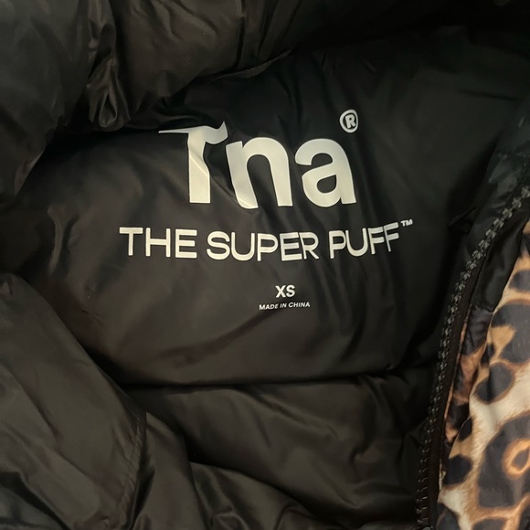 Tna SUPERPUFF XS vest. - Picture 4 of 4